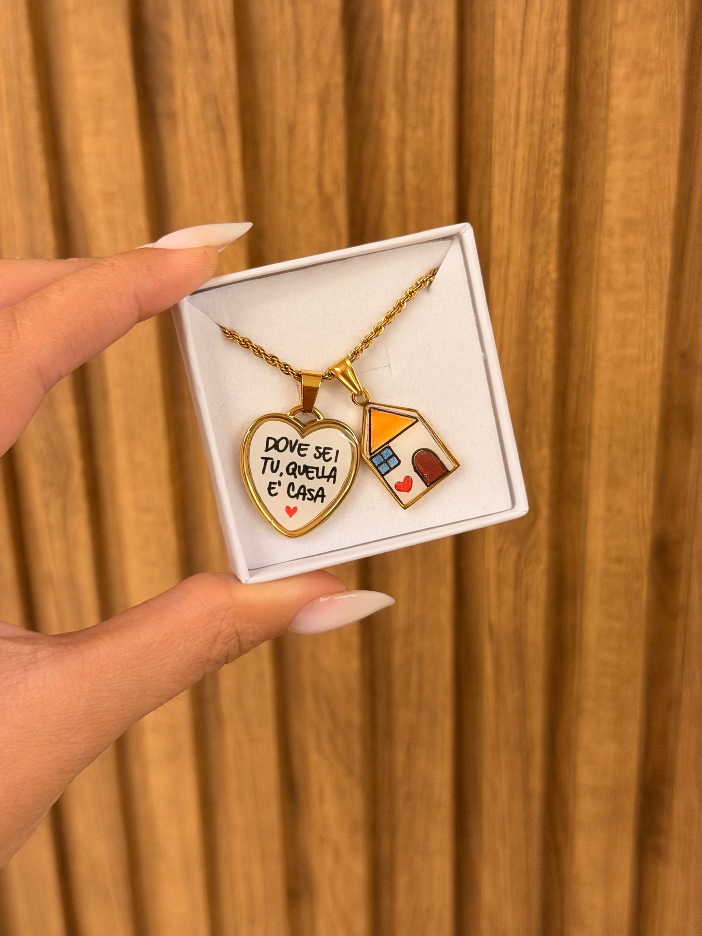 Collana Torchon DOVE SEI TU, QUELLA È CASA.