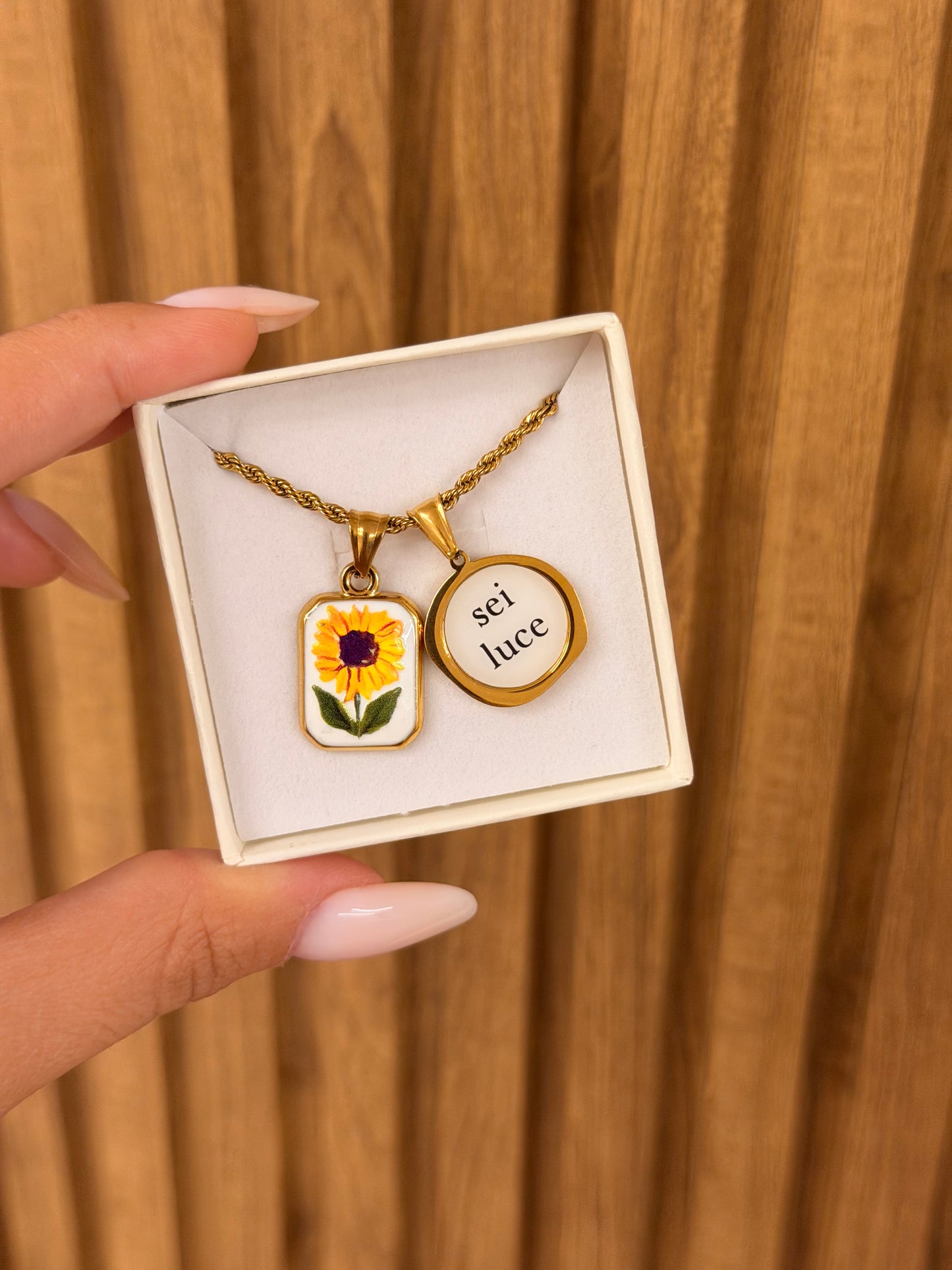 Collana RICORDA SEI LUCE