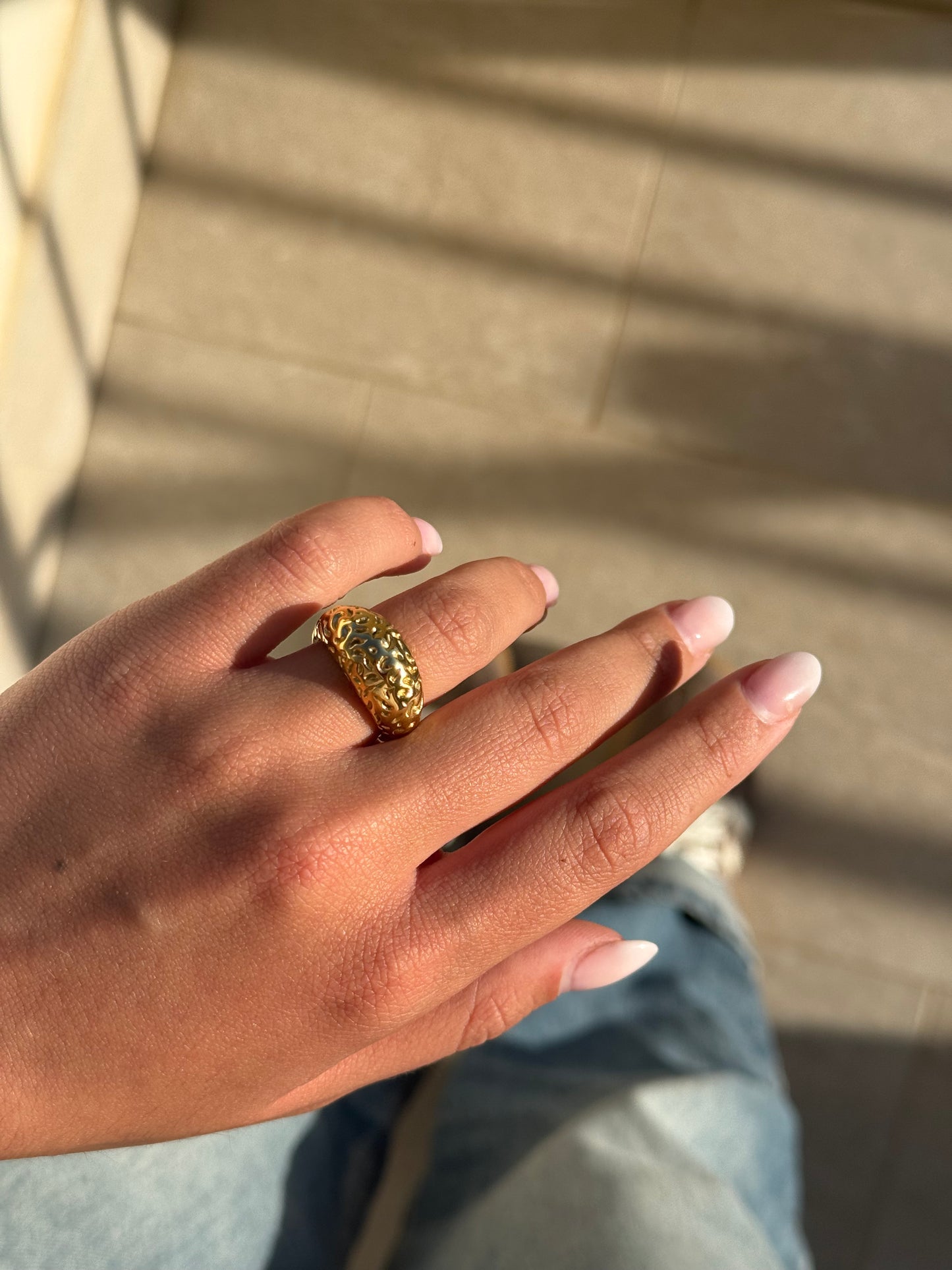 Anello BonBon martellato