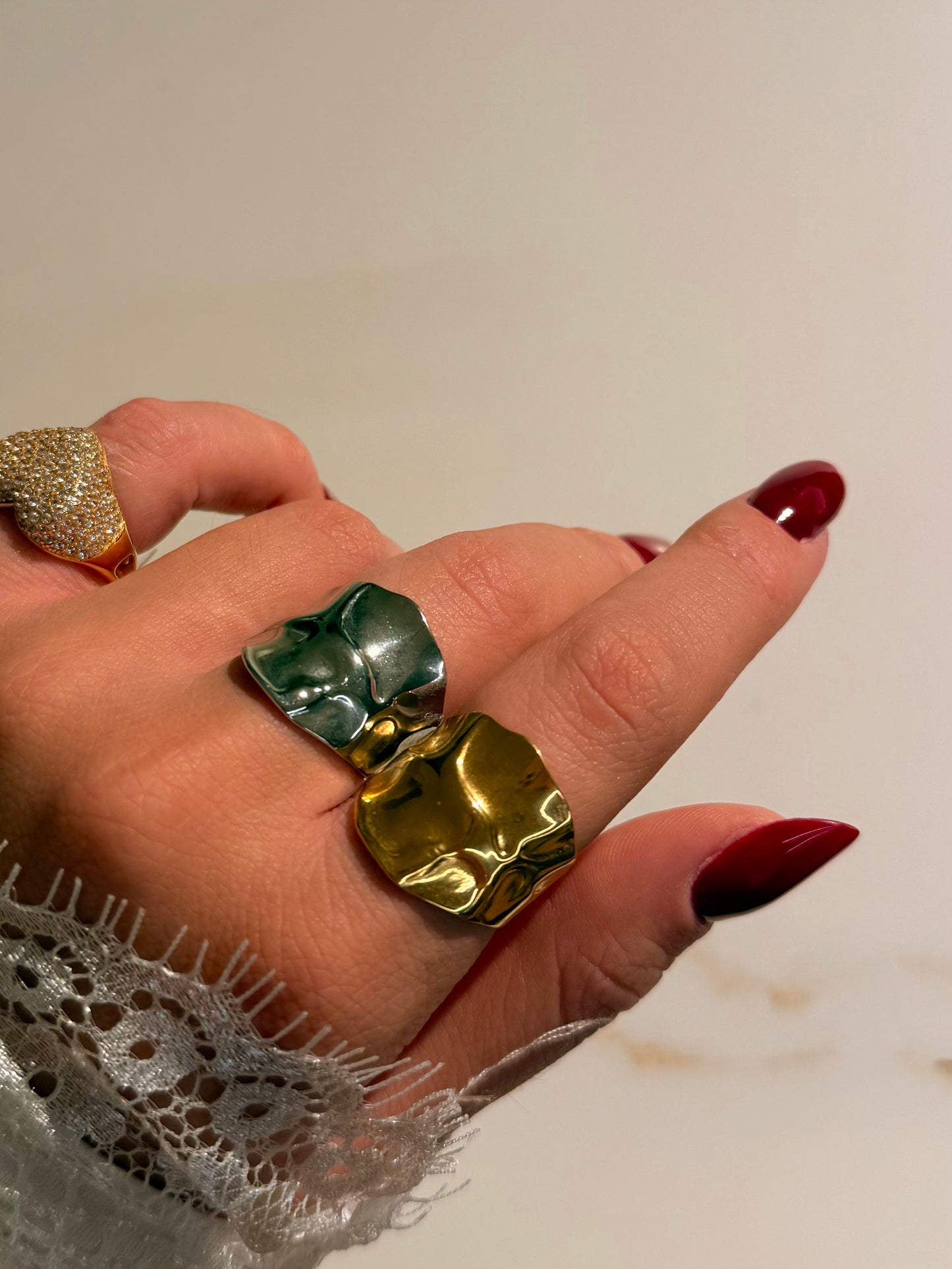 Anello Carta