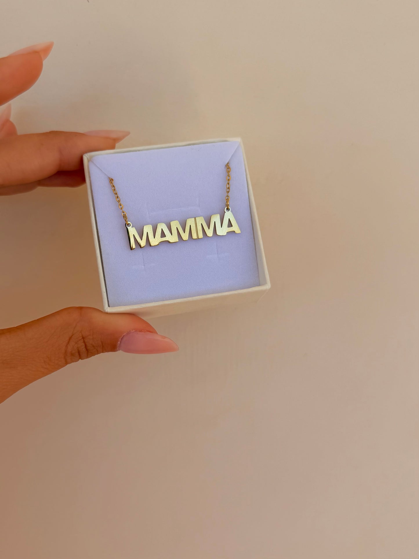 Collana MAMY