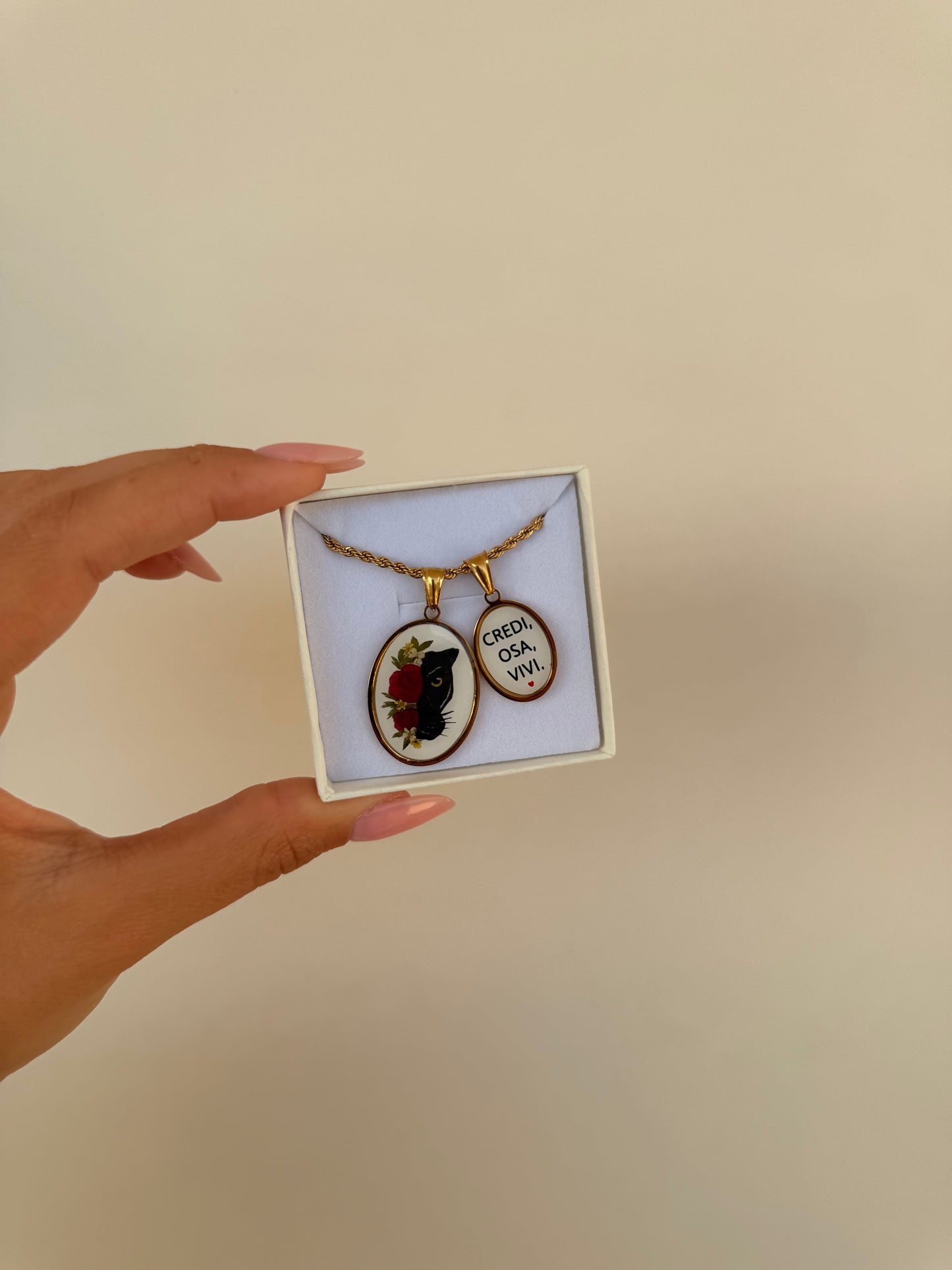 Collana Torchon CREDI OSA VIVI