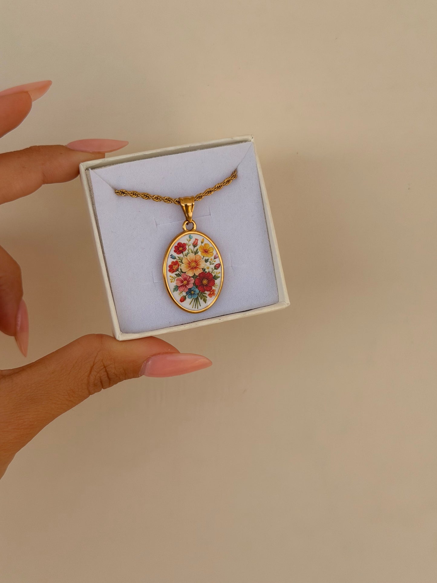 Collana Torchon SEI RARA