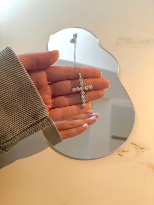 Collana Croce Slim