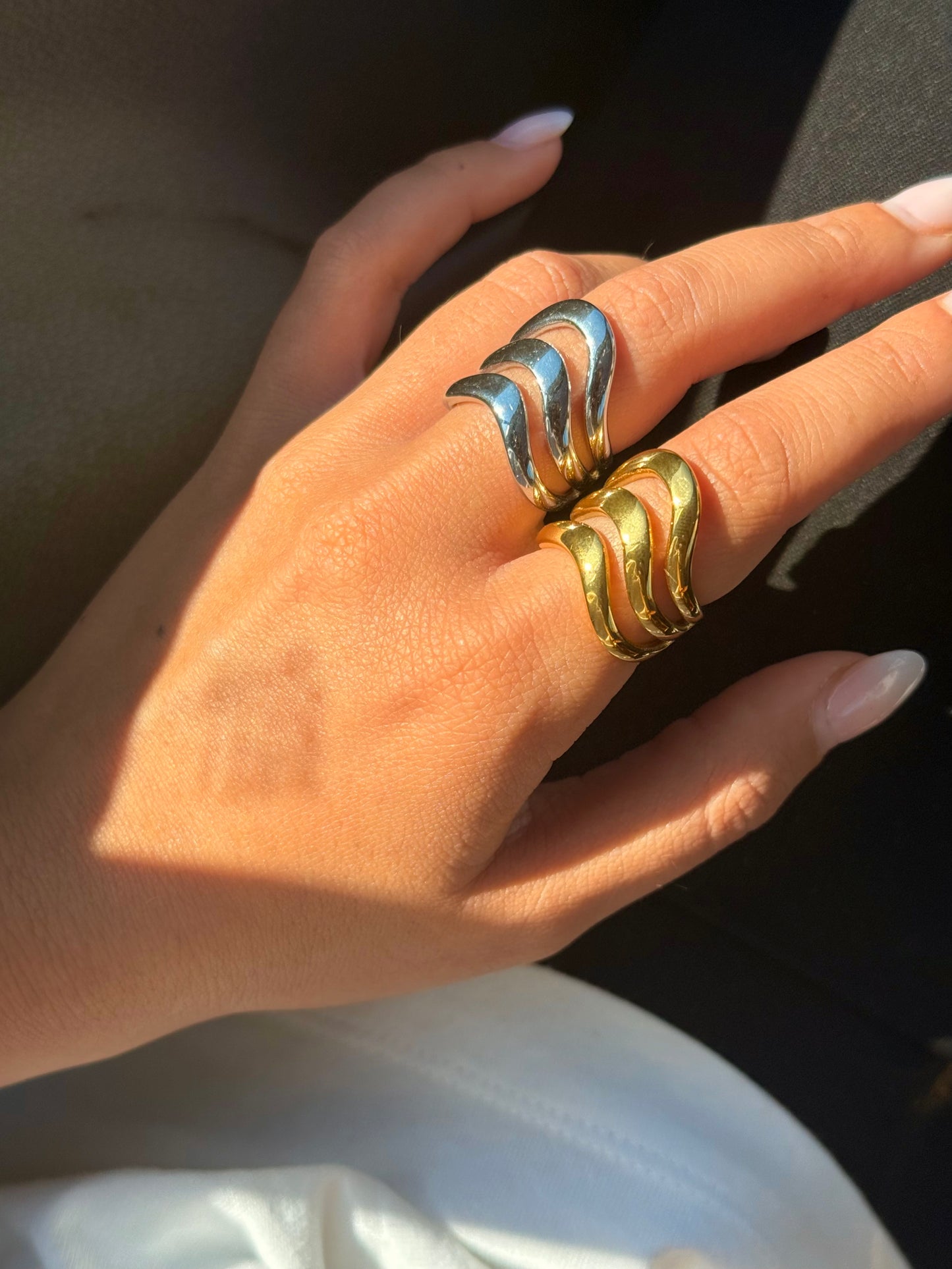 Anello Tesla