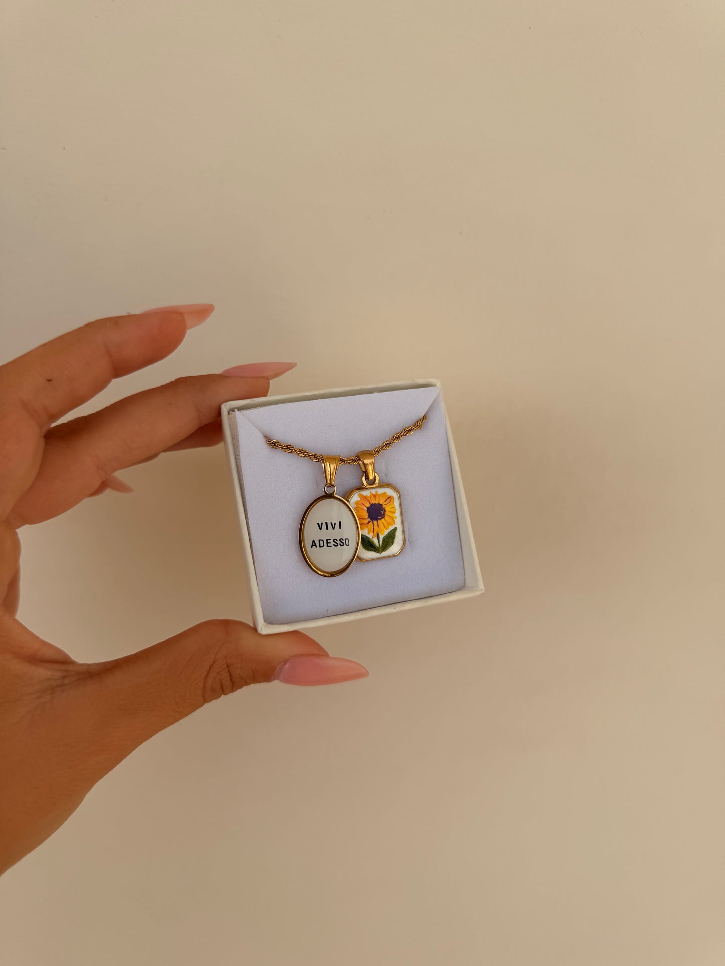 Collana Torchon VIVI ADESSO