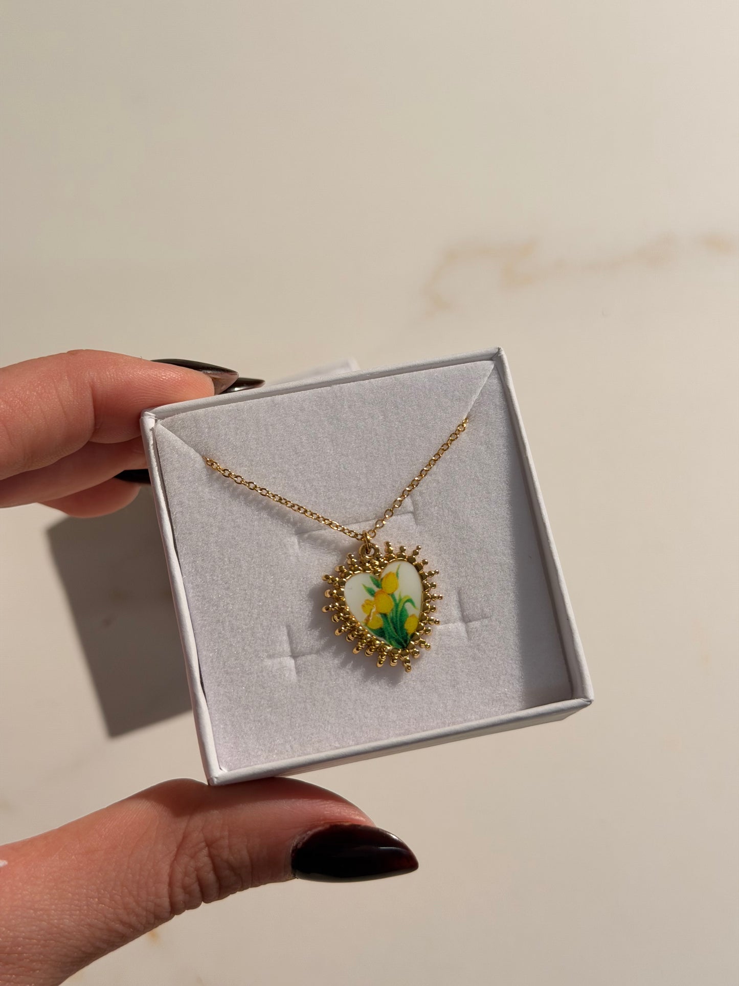 Collana Helena