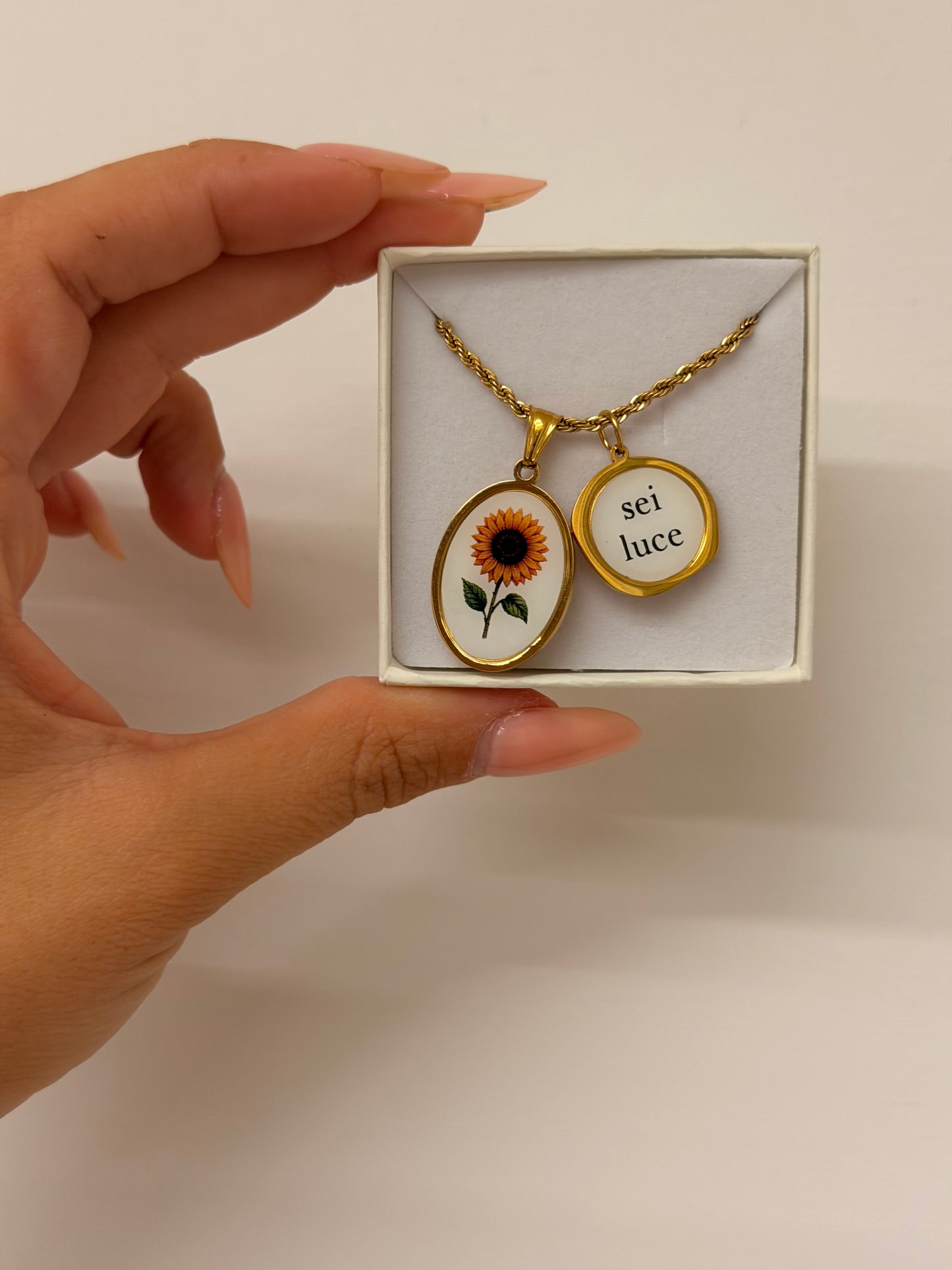 Collana RICORDA SEI LUCE