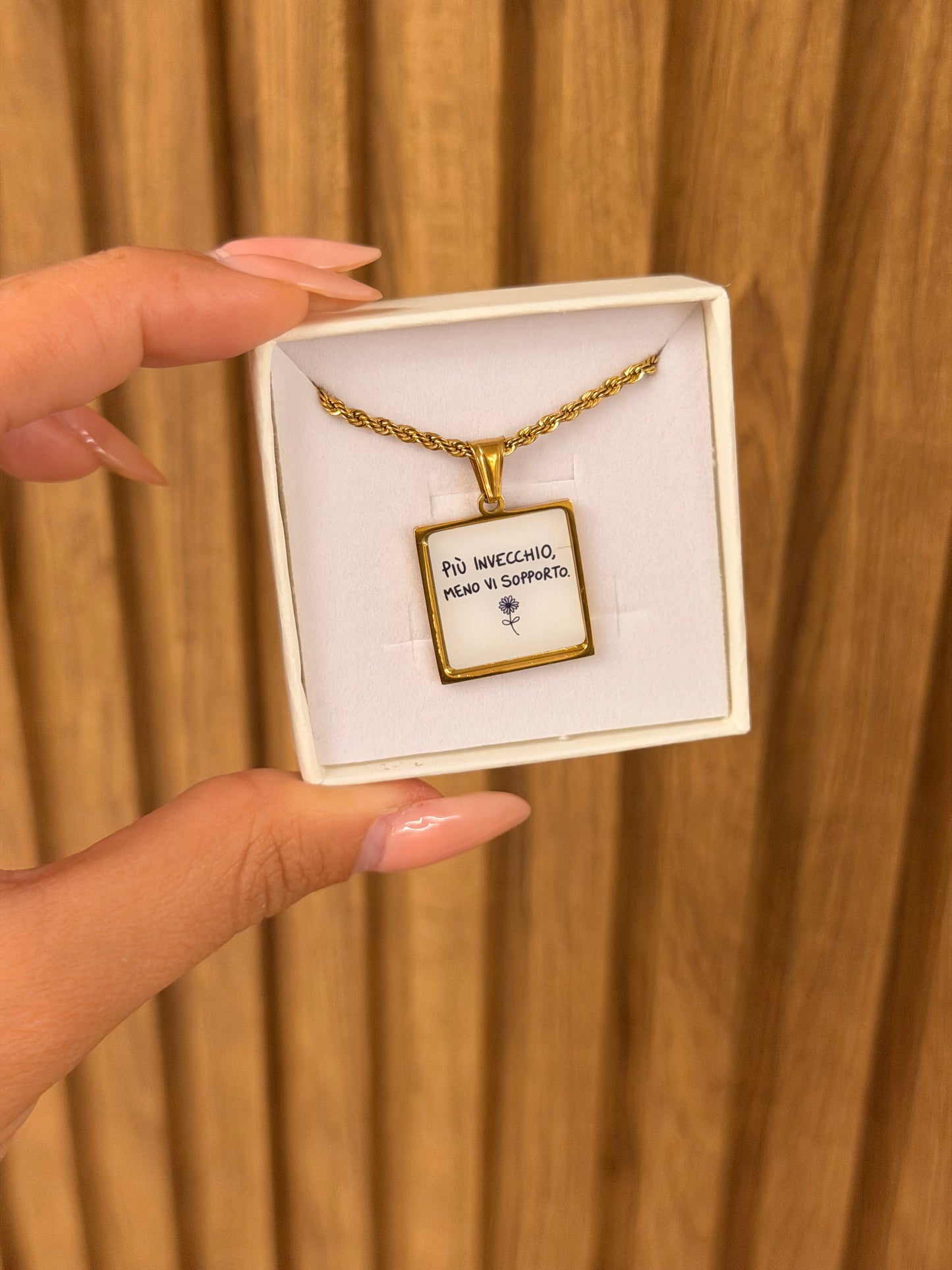 Collana Torchon NON VI SOPPORTO PIÙ