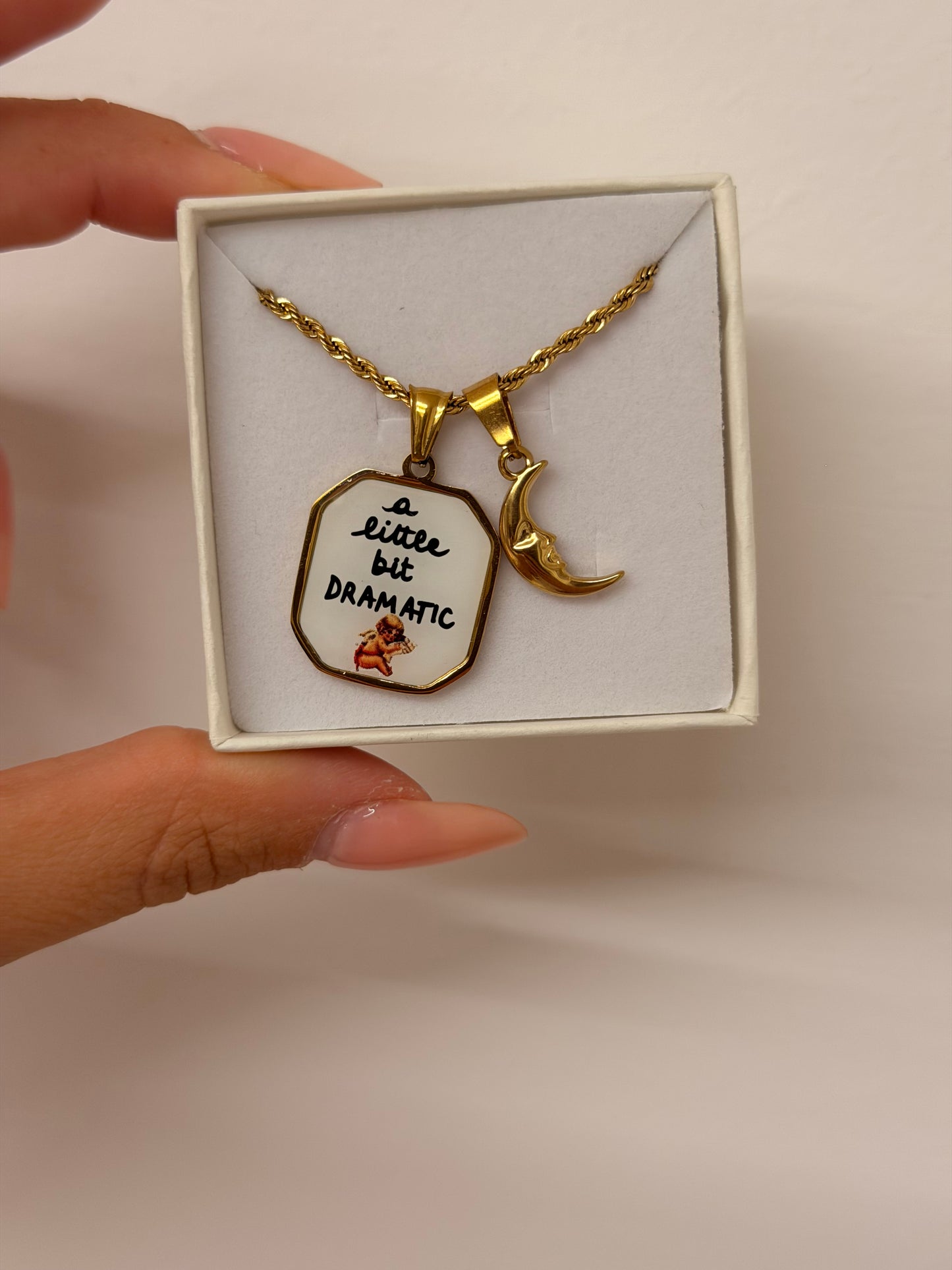 Collana Torchon DRAMA QUEEN