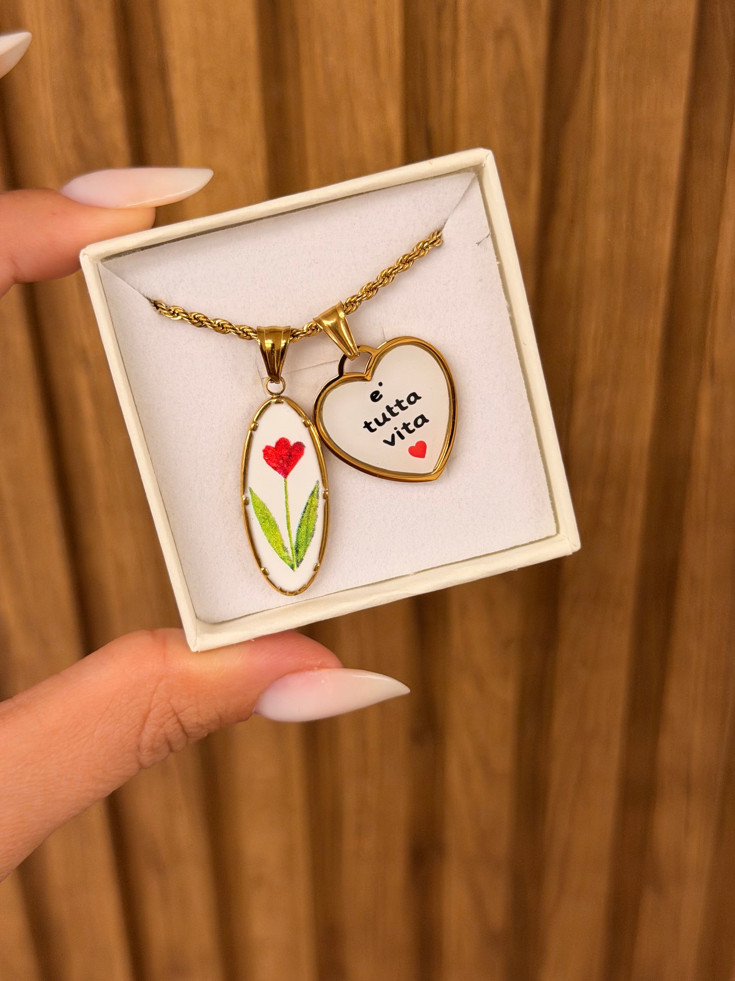 Collana Torchon CHE FANTASTICA COSA LA VITA