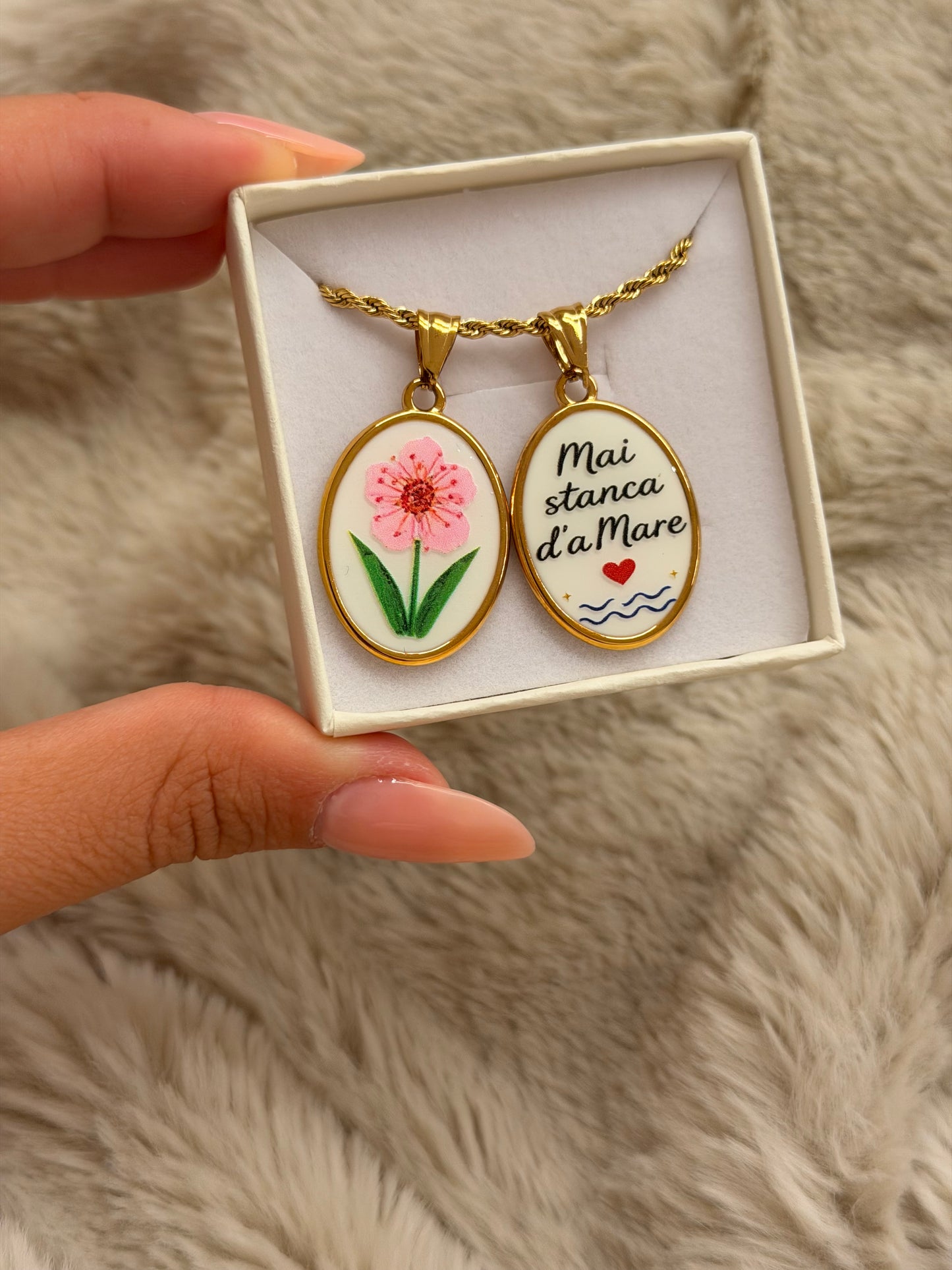 Collana Torchon MAI STANCA D’AMARE