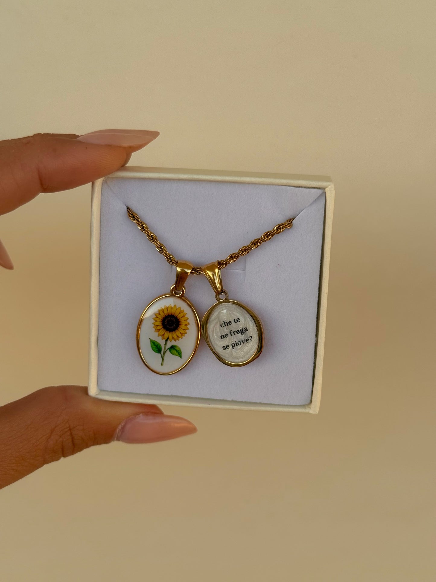 Collana Torchon CHE TE NE FREGA SE PIOVE?