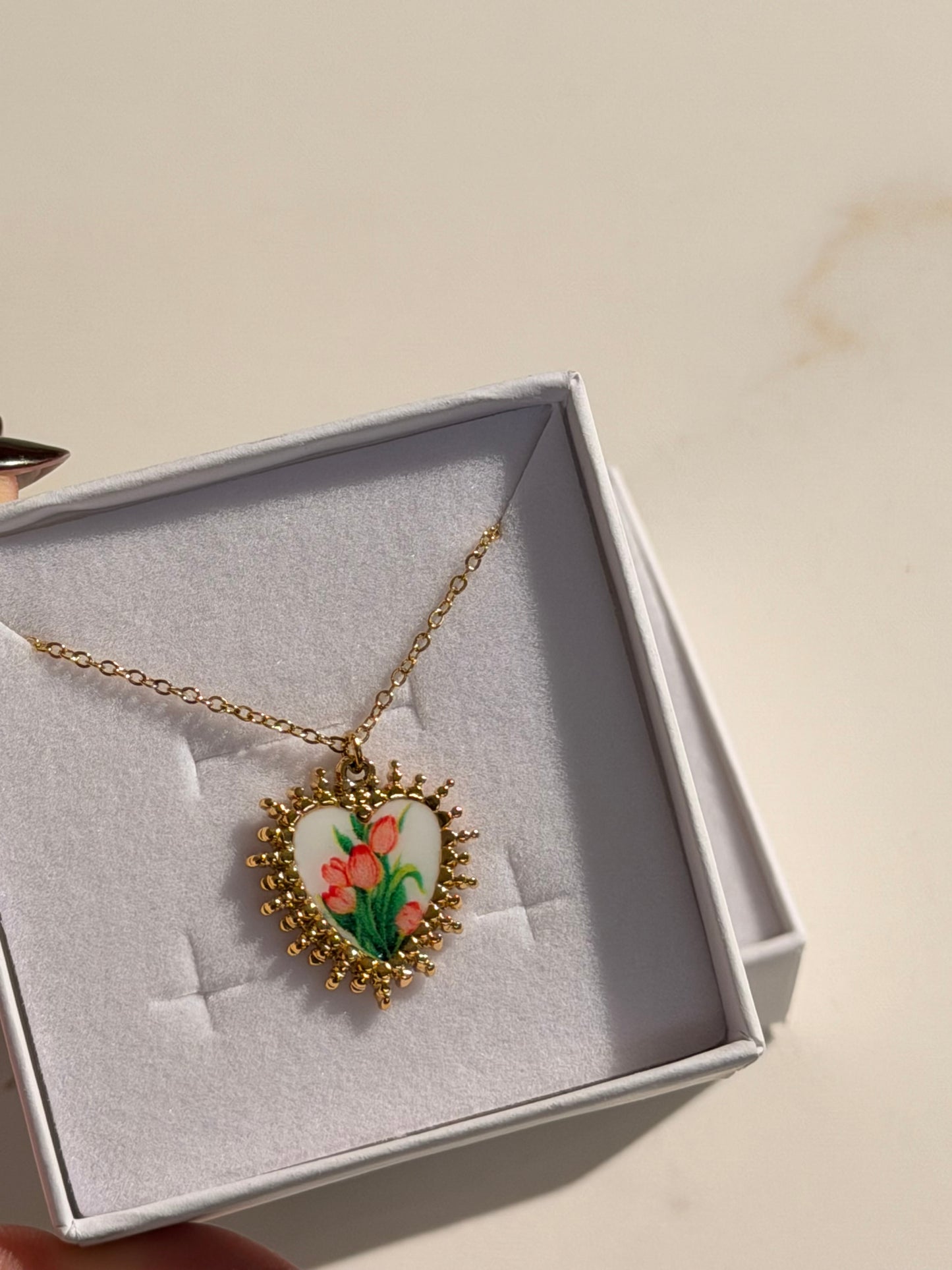 Collana Helena