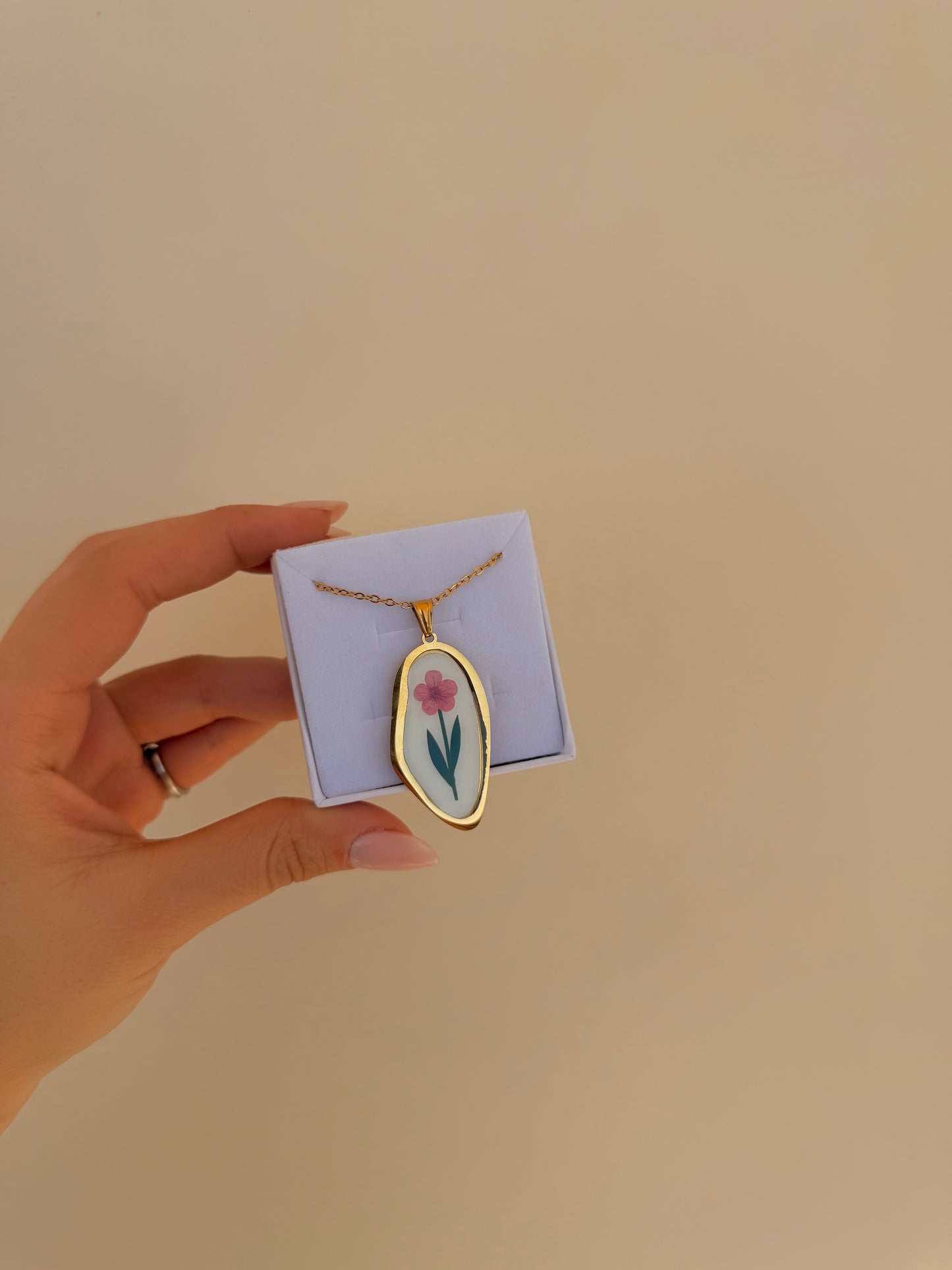 Collana FIORE DI BELLEZZA
