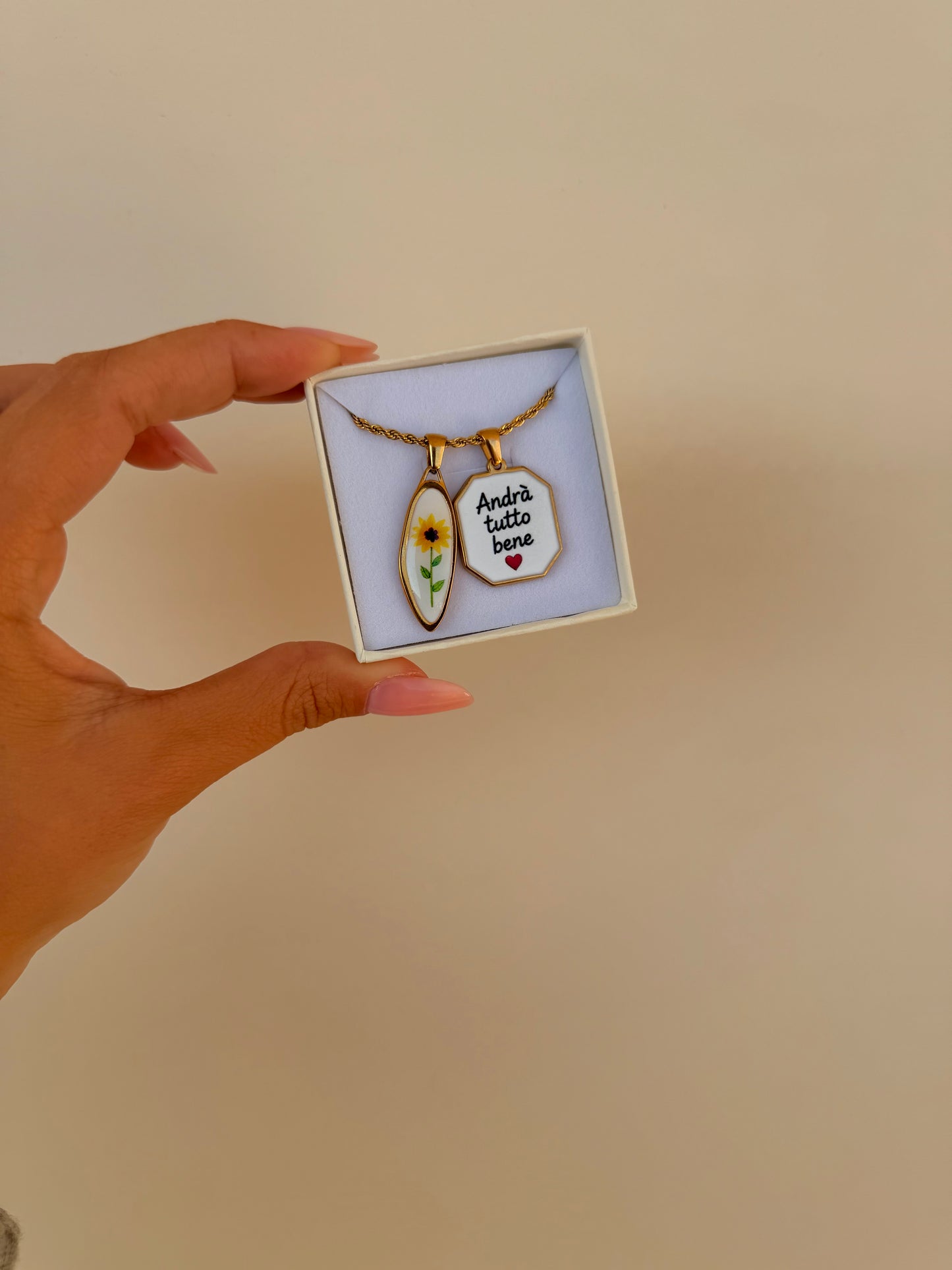 Collana Torchon ANDRÀ TUTTO BENE