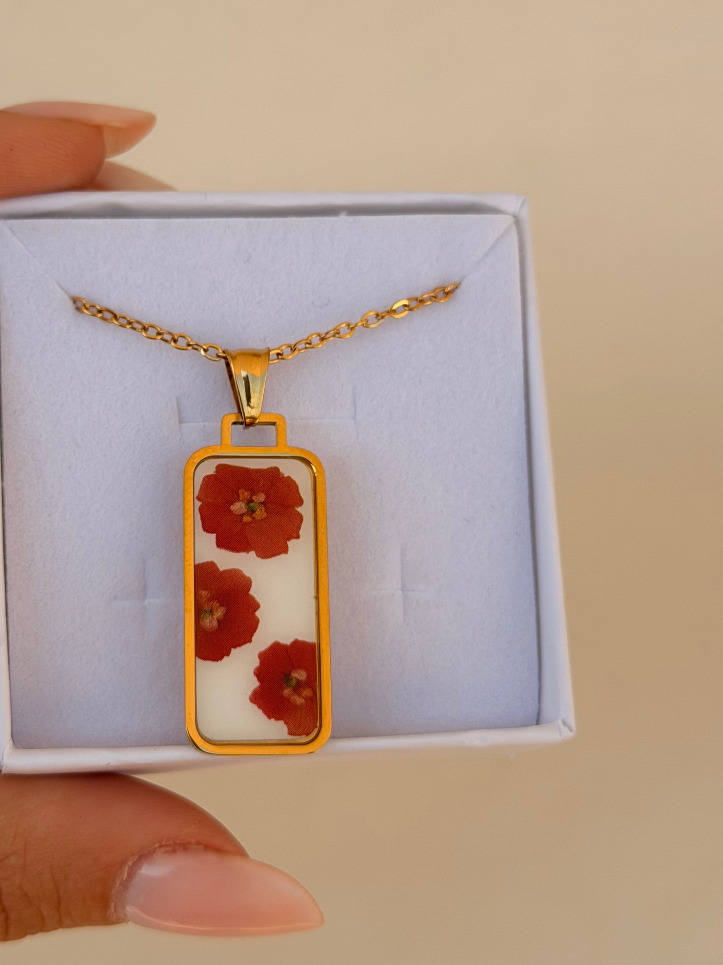 Collana DAYANA