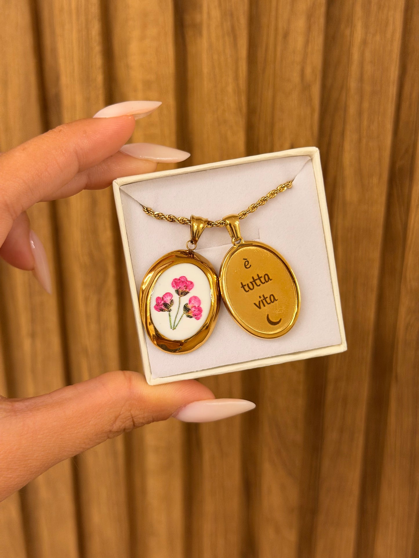Collana Torchon QUANTO SEI BELLA VITA