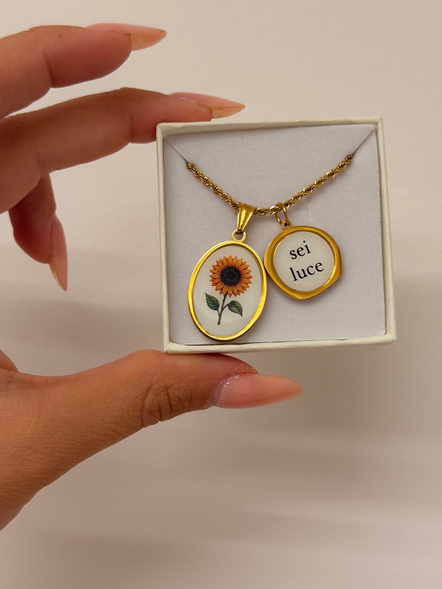 Collana RICORDA SEI LUCE