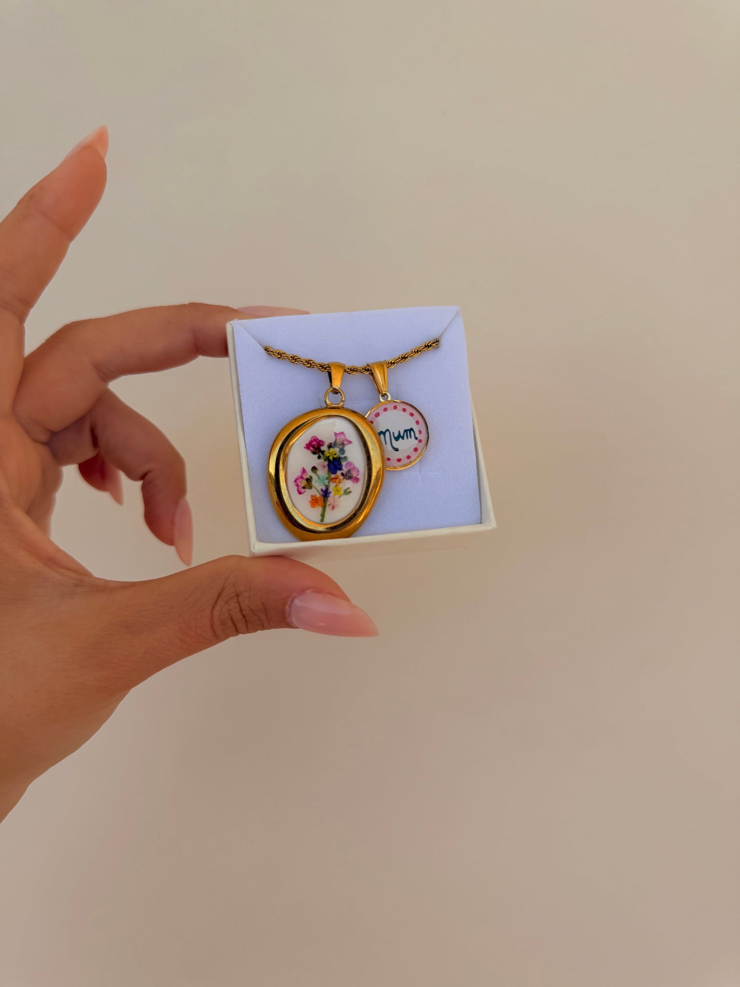 Collana SEI LA PIÙ BELLA